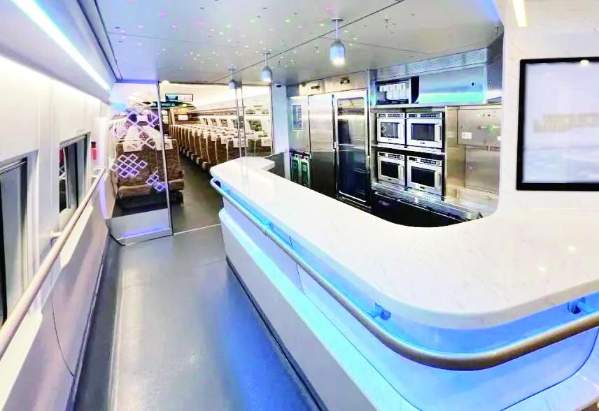 能动车先睹为快 定员1154人麻将胡了试玩平台西安⇌香港智(图2) 能动车先睹为快 定员1154人麻将胡了试玩平台西安⇌香港智(图2)