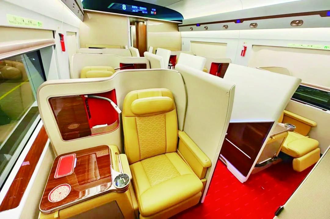 能动车先睹为快 定员1154人麻将胡了试玩平台西安⇌香港智(图3) 能动车先睹为快 定员1154人麻将胡了试玩平台西安⇌香港智(图3)